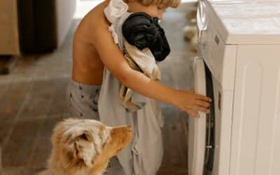 Comment créer une routine ménage adaptée aux familles avec enfants